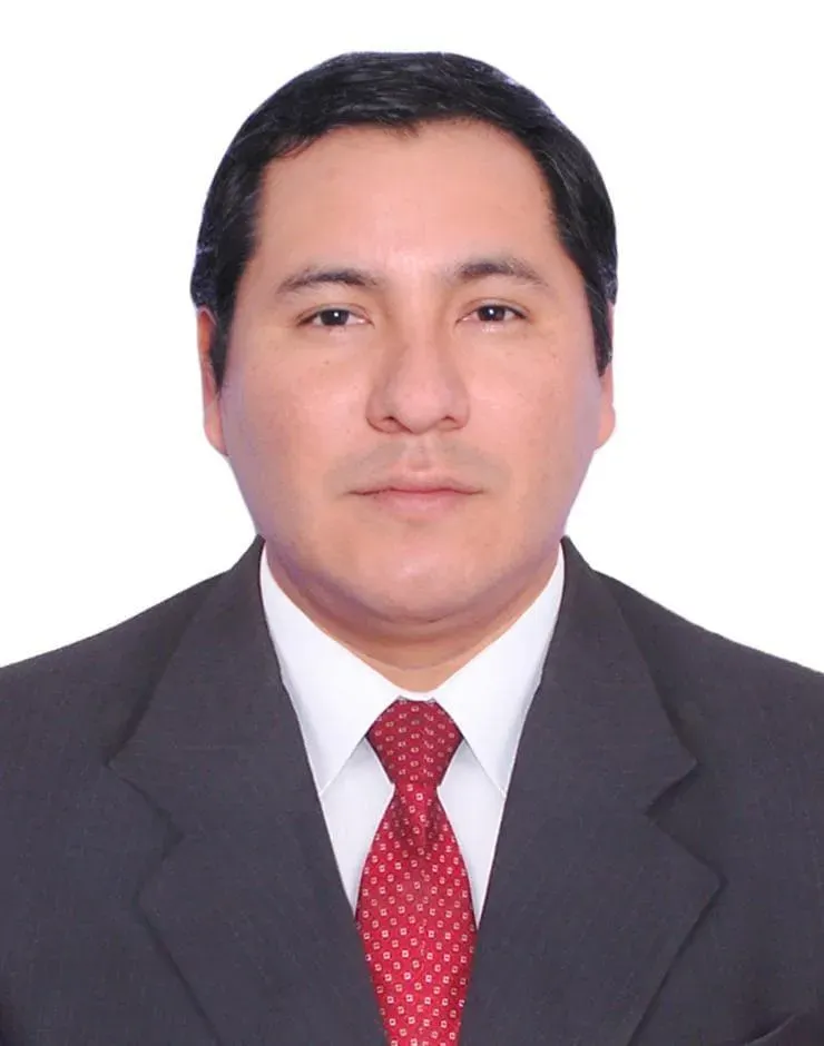 Dr. Ronald Ramos Salazar
